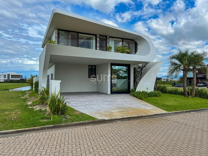 Incrível sobrado nas margens do lago no condomínio Amare: 3ª foto da galeria de imagens do imóvel