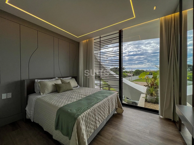 Incrível sobrado nas margens do lago no condomínio Amare: 23ª foto da galeria de imagens do imóvel