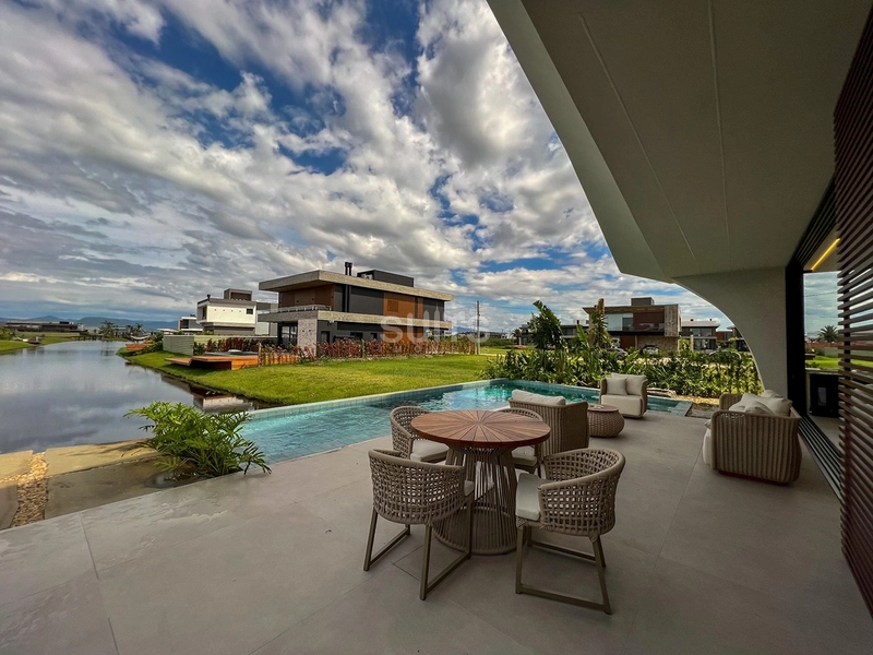 Incrível sobrado nas margens do lago no condomínio Amare: 40ª foto da galeria de imagens do imóvel
