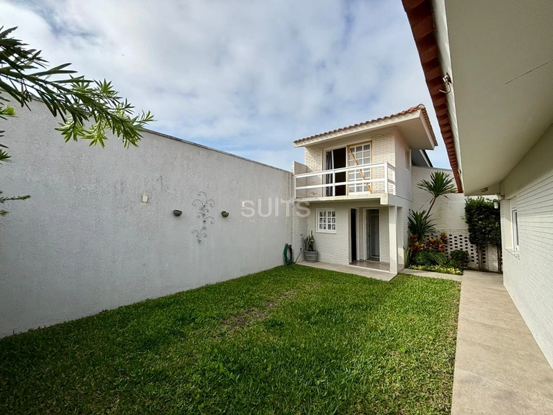 Excelente casa à venda no Centro de Xangri-Lá : 30ª foto da galeria de imagens do imóvel