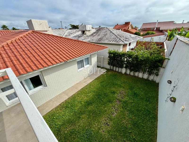 Excelente casa à venda no Centro de Xangri-Lá : 36ª foto da galeria de imagens do imóvel