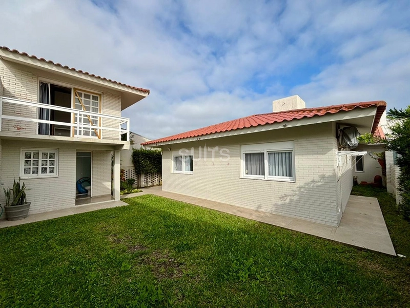 Excelente casa à venda no Centro de Xangri-Lá : 31ª foto da galeria de imagens do imóvel