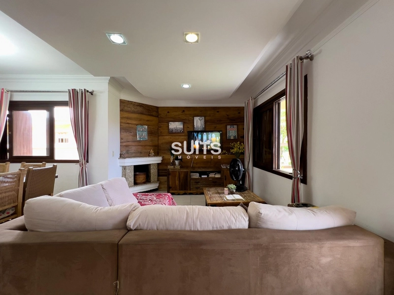 Excelente Casa Térrea no Centro de Xangri-Lá: 4ª foto da galeria de imagens do imóvel