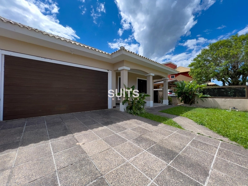 Excelente Casa Térrea no Centro de Xangri-Lá: 1ª foto da galeria de imagens do imóvel