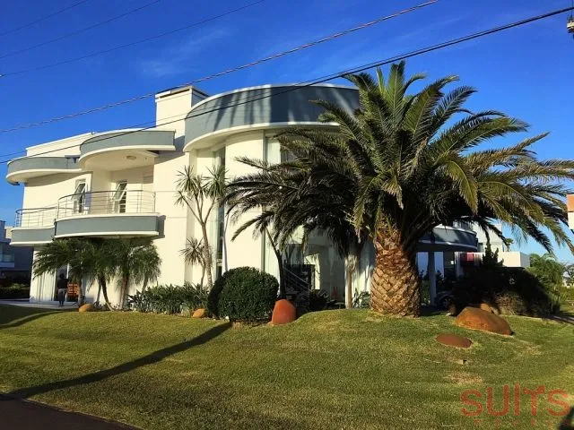 Sobrado espetacular no Condomínio Enseada: 1ª foto da galeria de imagens do imóvel