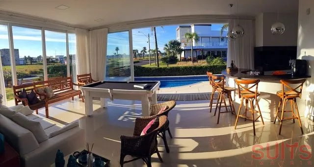 Sobrado espetacular no Condomínio Enseada: 14ª foto da galeria de imagens do imóvel