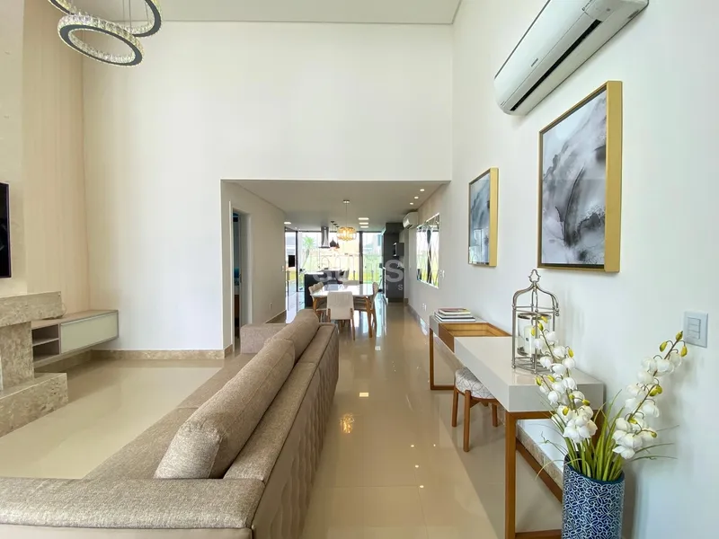 Excelente casa na beira do lago no Condomínio Riviera: 5ª foto da galeria de imagens do imóvel