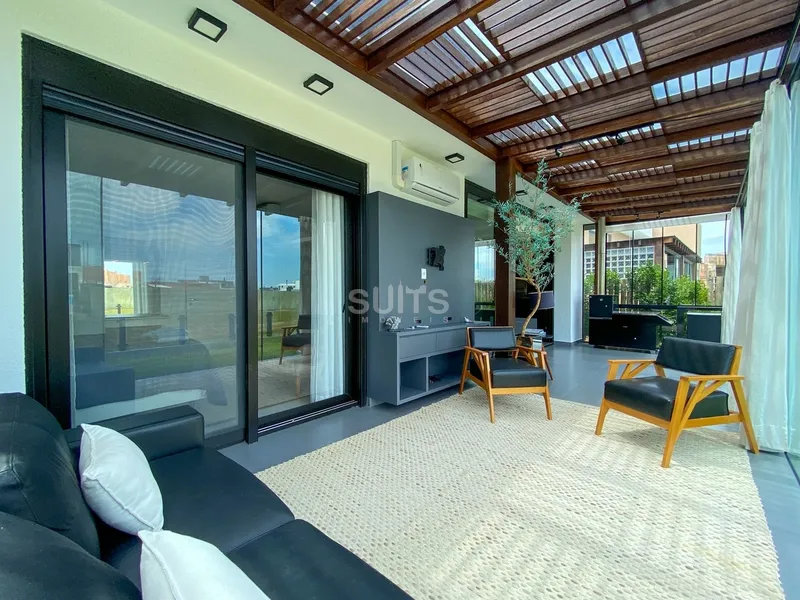 Excelente casa na beira do lago no Condomínio Riviera: 23ª foto da galeria de imagens do imóvel