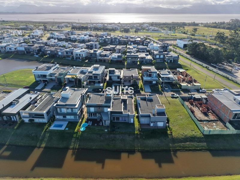 Casa térrea no Condomínio Capão Ilhas: 4ª foto da galeria de imagens do imóvel