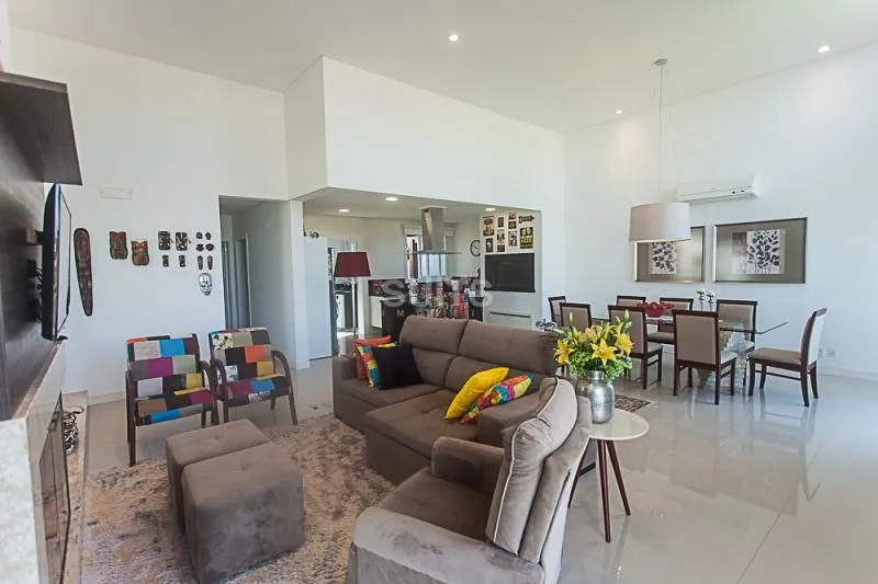 Linda casa no condomínio Riviera.: 10ª foto da galeria de imagens do imóvel