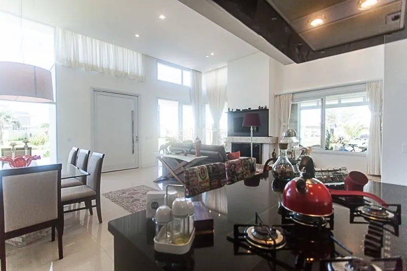 Linda casa no condomínio Riviera.: 21ª foto da galeria de imagens do imóvel