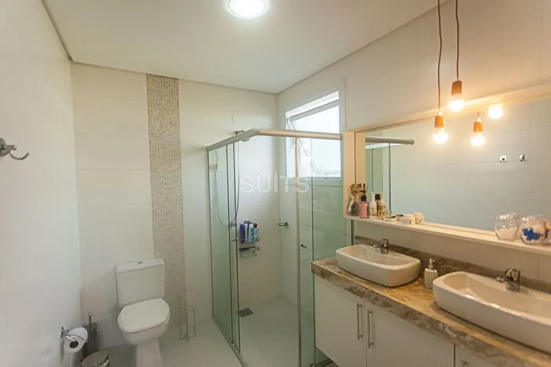 Linda casa no condomínio Riviera.: 44ª foto da galeria de imagens do imóvel