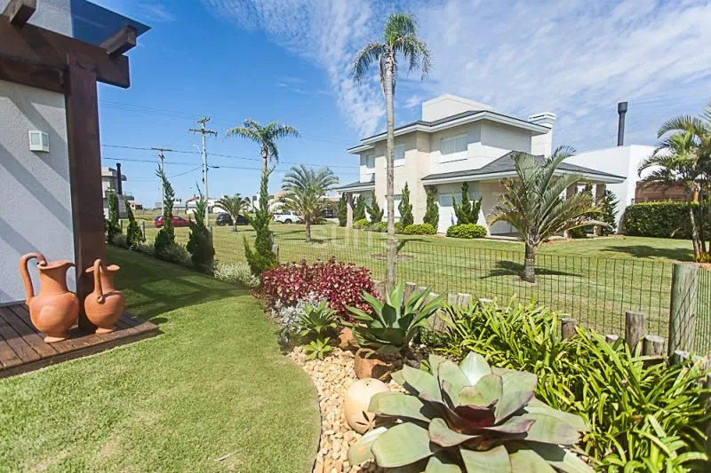 Linda casa no condomínio Riviera.: 54ª foto da galeria de imagens do imóvel