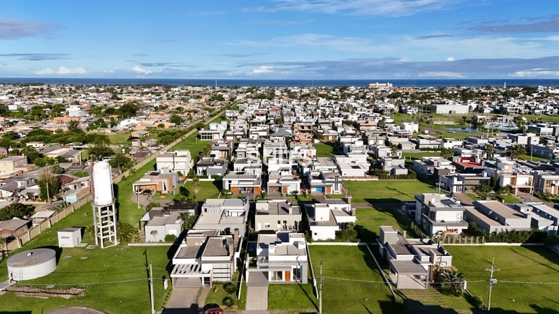 Excelente casa á venda no condomínio Dubai: 3ª foto da galeria de imagens do imóvel