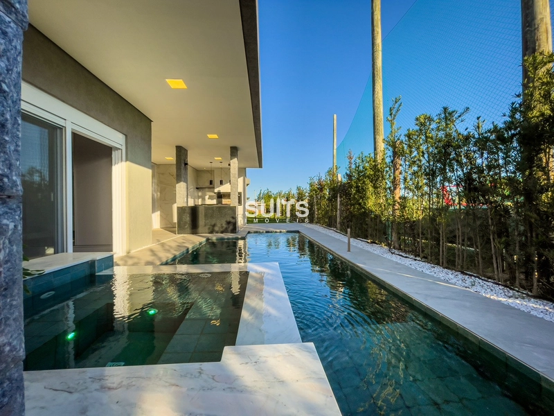 Incrível casa com estilo contemporâneo no condomínio Celebration: 26ª foto da galeria de imagens do imóvel