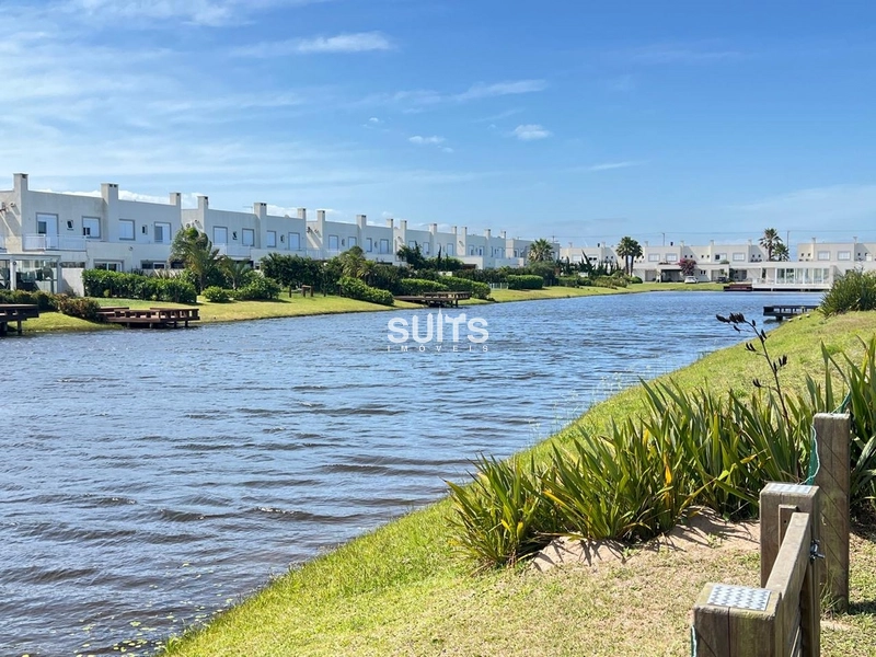 Excelente sobrado beira lago no condomínio Pateo Marbella: 48ª foto da galeria de imagens do imóvel