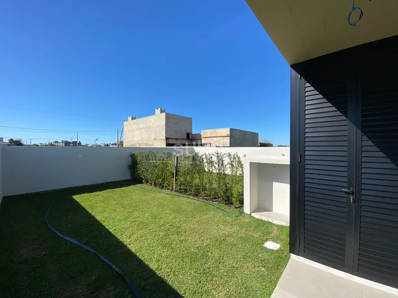 Excelente sobrado geminado no Bairro Santorini: 9ª foto da galeria de imagens do imóvel