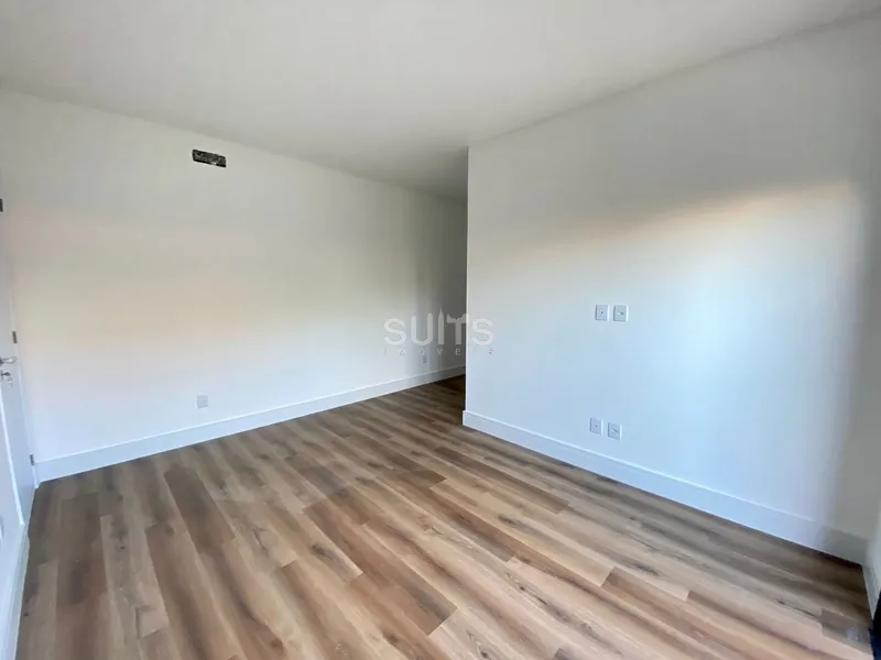 Belíssima casa em construção no condomínio Villaggio Atlântida: 21ª foto da galeria de imagens do imóvel