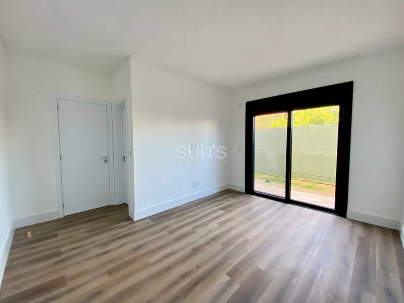 Belíssima casa em construção no condomínio Villaggio Atlântida: 17ª foto da galeria de imagens do imóvel