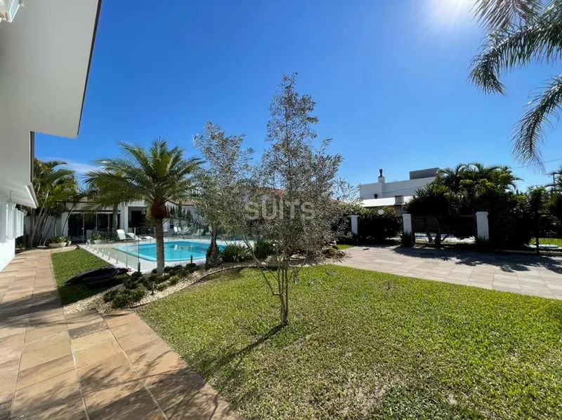 Belíssima casa com 02 terrenos no Centro de Xangri-Lá: 20ª foto da galeria de imagens do imóvel