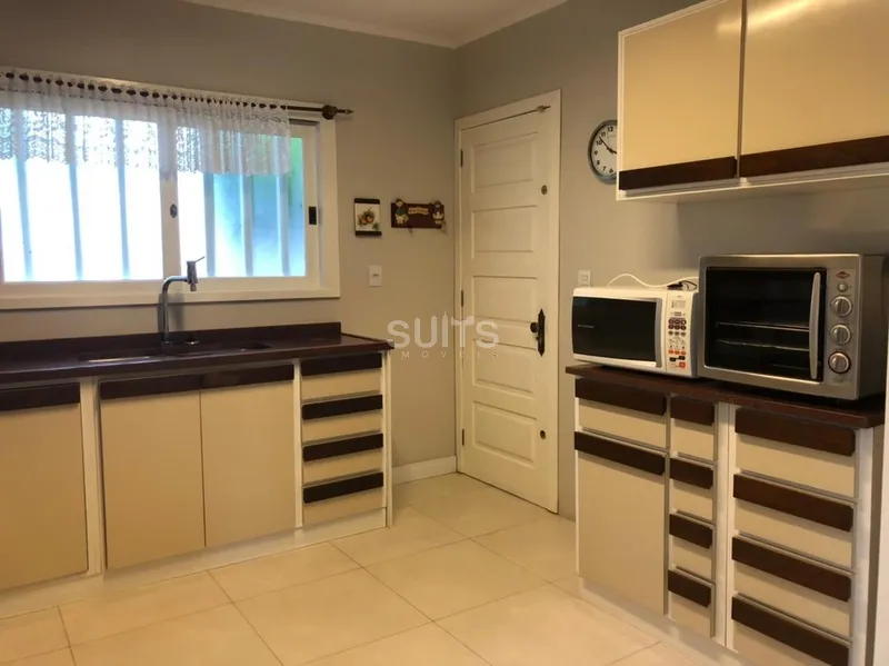 Belíssima casa com 02 terrenos no Centro de Xangri-Lá: 10ª foto da galeria de imagens do imóvel