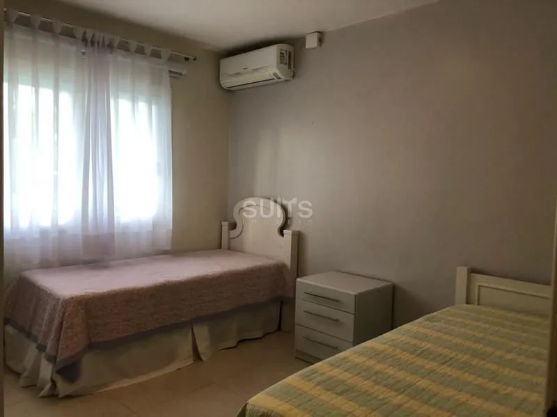 Belíssima casa com 02 terrenos no Centro de Xangri-Lá: 12ª foto da galeria de imagens do imóvel