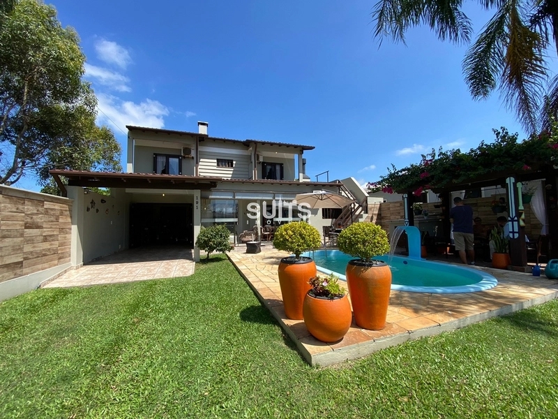 Excelente sobrado à venda na praia do Remanso em Xangri-Lá: 1ª foto da galeria de imagens do imóvel