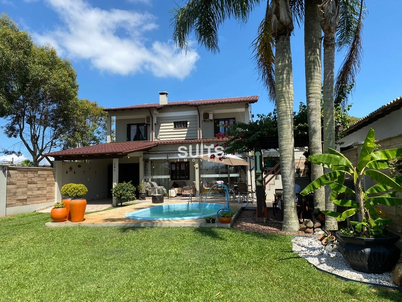 Excelente sobrado à venda na praia do Remanso em Xangri-Lá: 2ª foto da galeria de imagens do imóvel