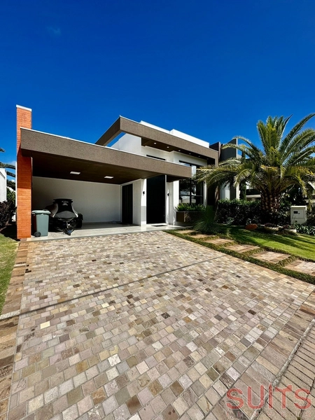 Belíssima casa à venda no condomínio Velas da Marina: 2ª foto da galeria de imagens do imóvel