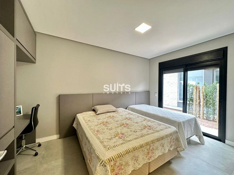 Excelente sobrado à venda no condomínio Costa serena: 23ª foto da galeria de imagens do imóvel