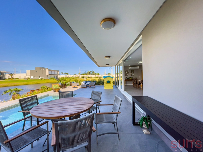 Excelente sobrado à venda no condomínio Sense: 13ª foto da galeria de imagens do imóvel