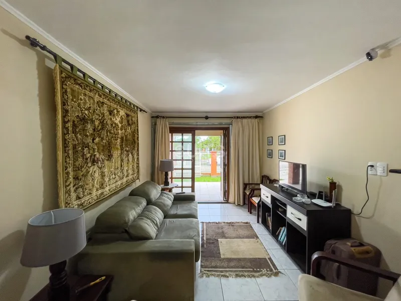 Ótima casa à venda no centro de Xangri-Lá: 4ª foto da galeria de imagens do imóvel