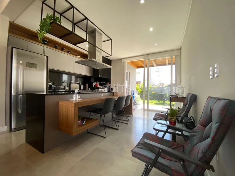 Linda casa à venda no condomínio Blue: 7ª foto da galeria de imagens do imóvel