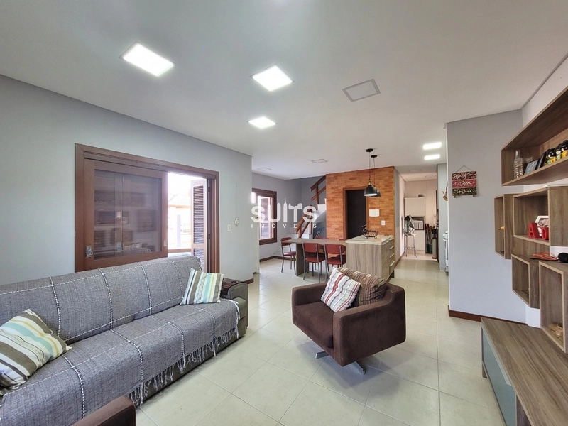 Excelente duplex à venda no centro da praia de Xangri-Lá: 4ª foto da galeria de imagens do imóvel