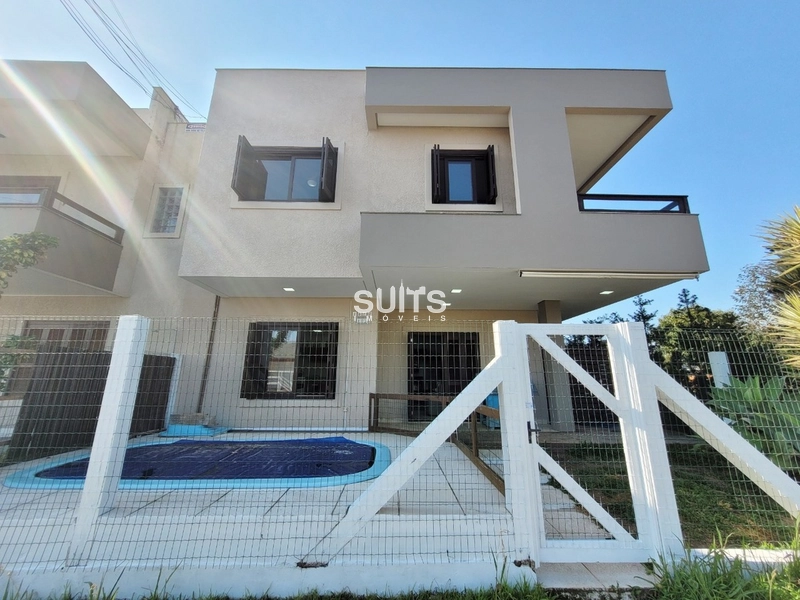 Excelente duplex à venda no centro da praia de Xangri-Lá: 2ª foto da galeria de imagens do imóvel