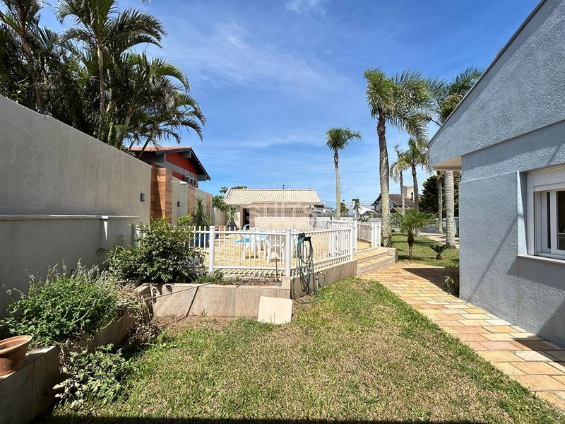 Excelente casa à venda em Atlântida : 77ª foto da galeria de imagens do imóvel