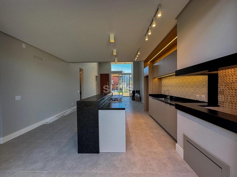 Excelente casa térrea à venda no Sunset : 8ª foto da galeria de imagens do imóvel