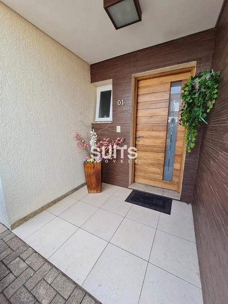 Excelente sobrado no condomínio Solanas em Atlântida: 1ª foto da galeria de imagens do imóvel