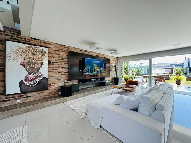 Excelente sobrado beira lago à venda no Malibu : 7ª foto da galeria de imagens do imóvel