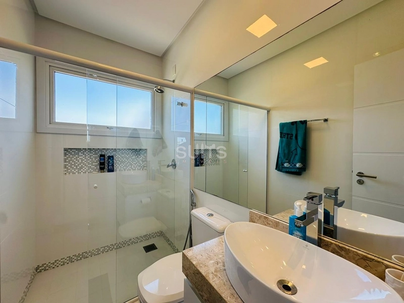 Excelente sobrado beira lago à venda no Malibu : 34ª foto da galeria de imagens do imóvel