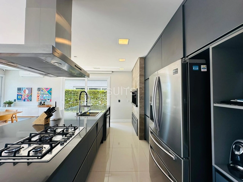 Excelente sobrado beira lago à venda no Malibu : 14ª foto da galeria de imagens do imóvel