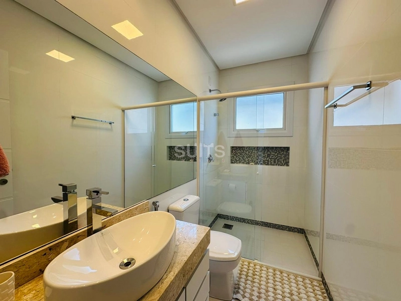 Excelente sobrado beira lago à venda no Malibu : 43ª foto da galeria de imagens do imóvel