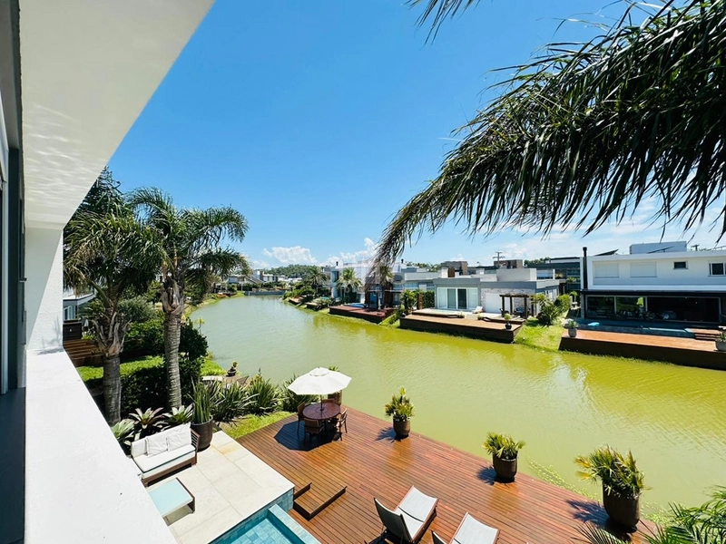 Excelente sobrado beira lago à venda no Malibu : 38ª foto da galeria de imagens do imóvel