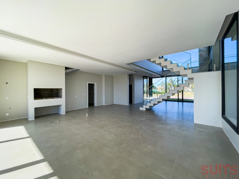 Mansão com projeto arrojado no Condomínio Sense em Xangri-Lá: 5ª foto da galeria de imagens do imóvel