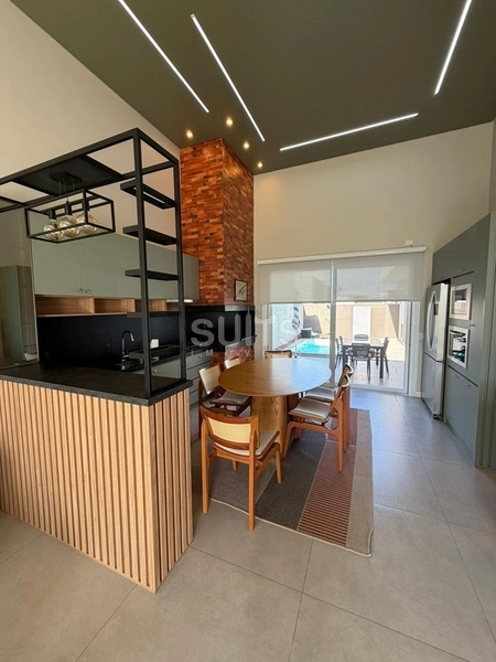 Excelente casa no Bairro Planejado Santorini: 2ª foto da galeria de imagens do imóvel