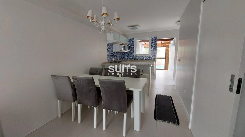 Casa próximo ao club no Condomínio Casa Hermosa: 3ª foto da galeria de imagens do imóvel