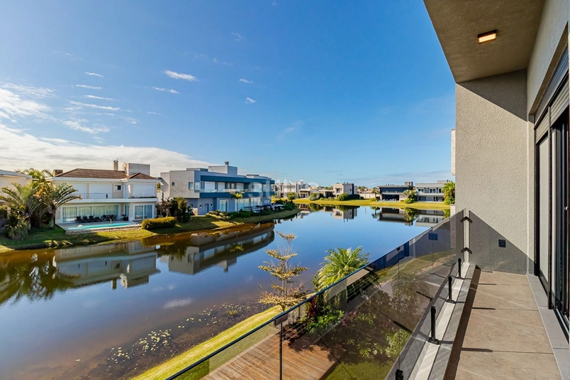 Excelente casa beira lago no condomínio Enseada: 30ª foto da galeria de imagens do imóvel