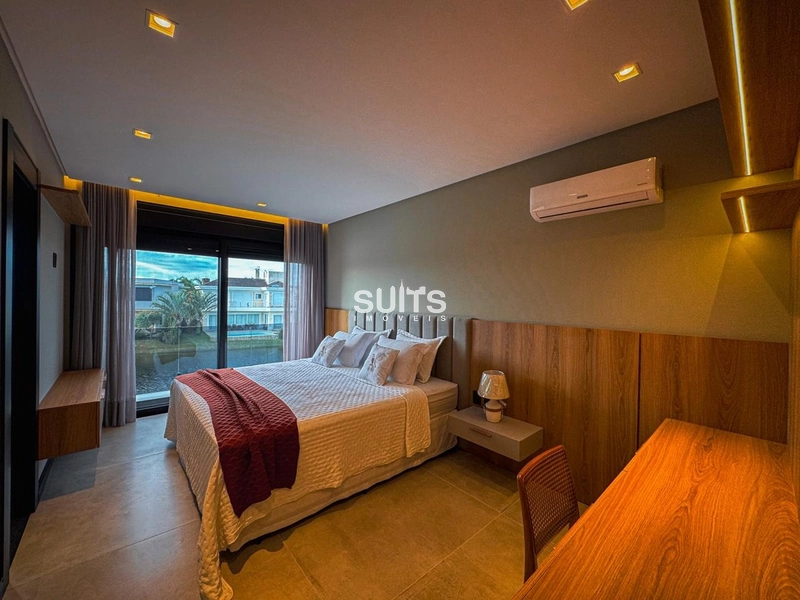 Excelente casa beira lago no condomínio Enseada: 37ª foto da galeria de imagens do imóvel