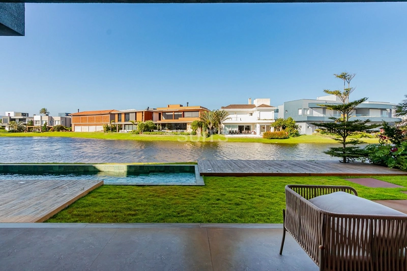Excelente casa beira lago no condomínio Enseada: 33ª foto da galeria de imagens do imóvel