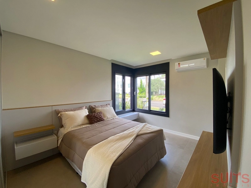 Magnífico sobrado beira lago no condomínio Enseada: 19ª foto da galeria de imagens do imóvel